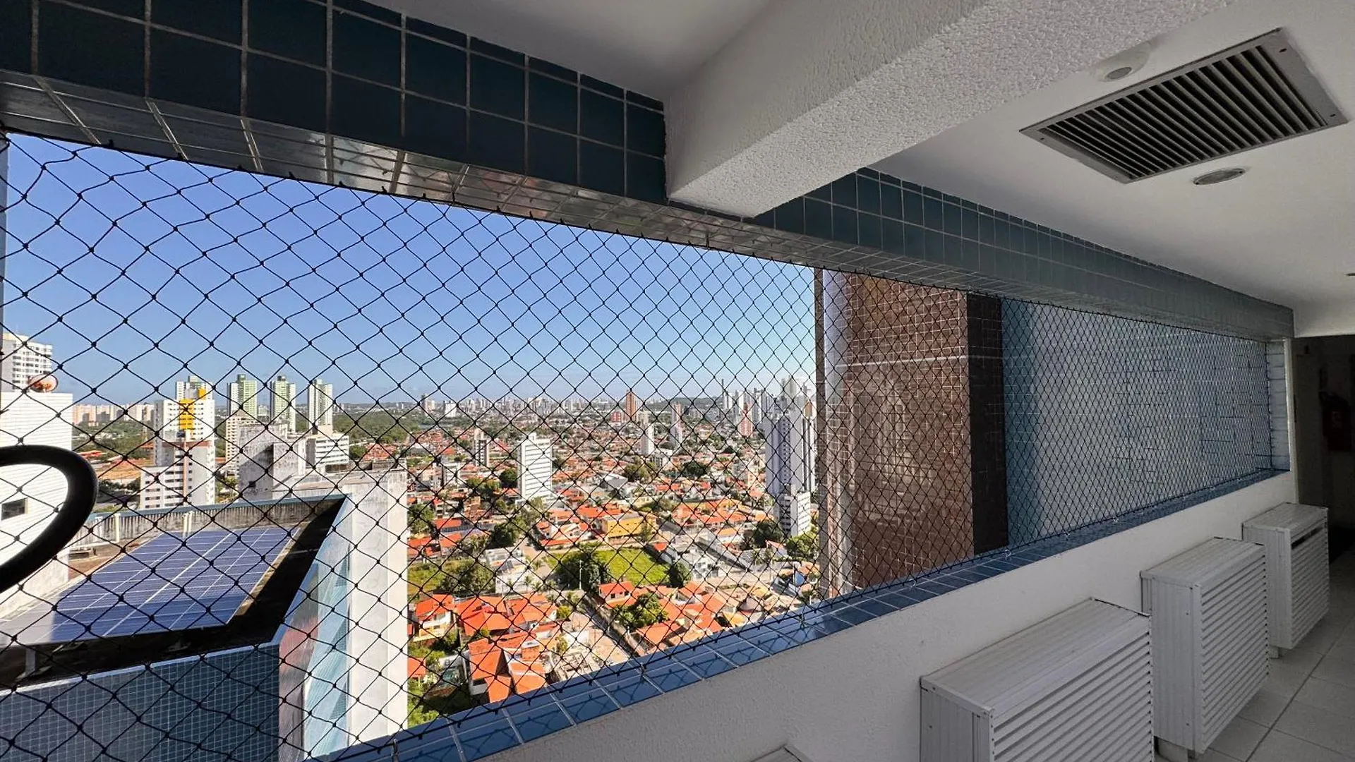 Turquezza - Lindo Apartamento Na Praia Com Uma Vista Unica Do 16º Andar Para O Morro Do Careca 나탈 브라질