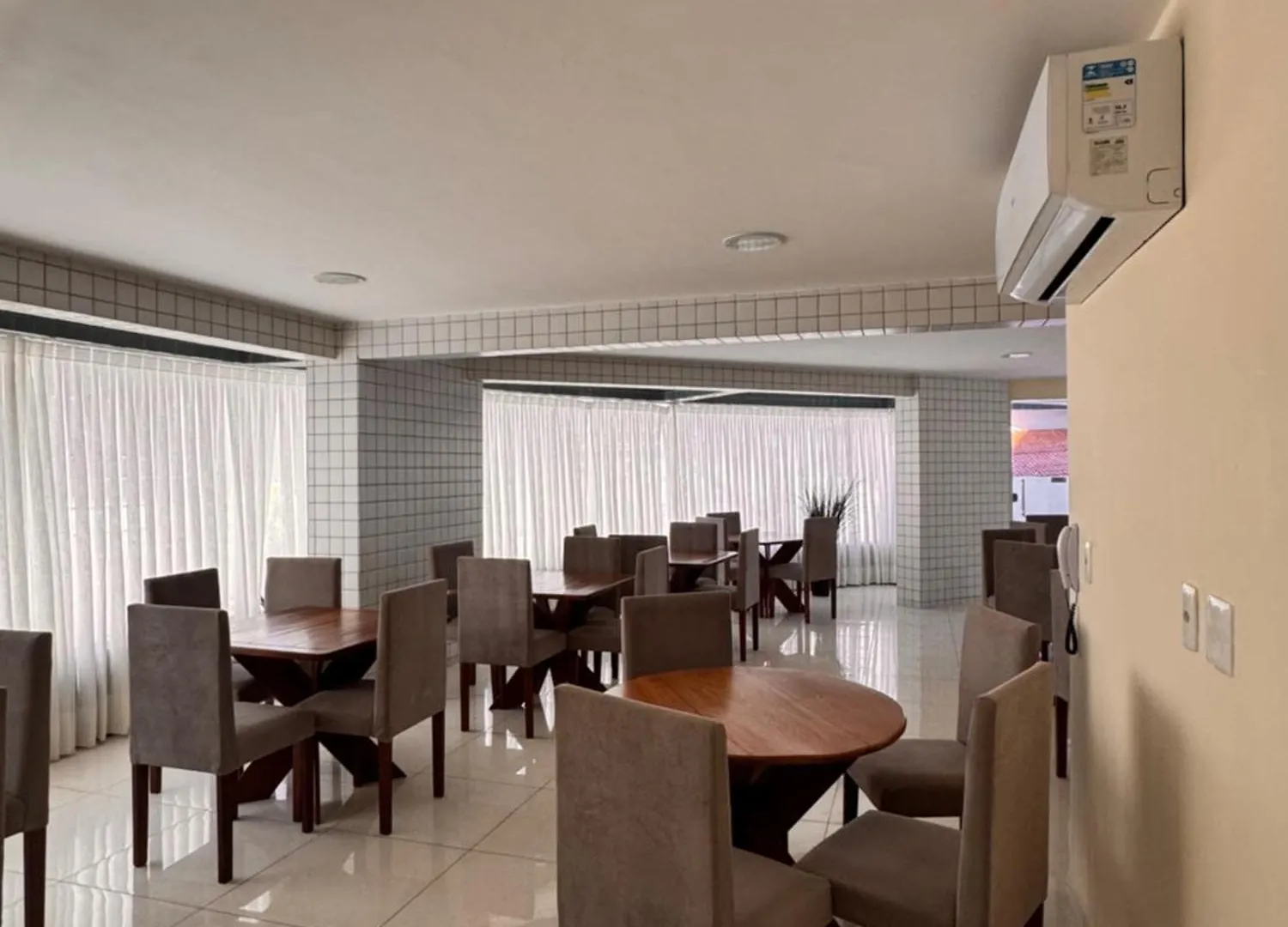 Turquezza - Lindo Apartamento Na Praia Com Uma Vista Unica Do 16º Andar Para O Morro Do Careca 나탈 아파트